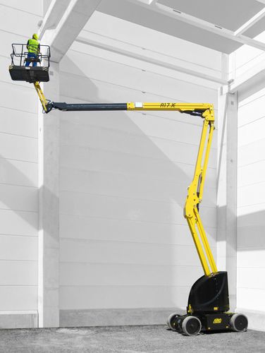 Fassaden- und Dacharbeiten