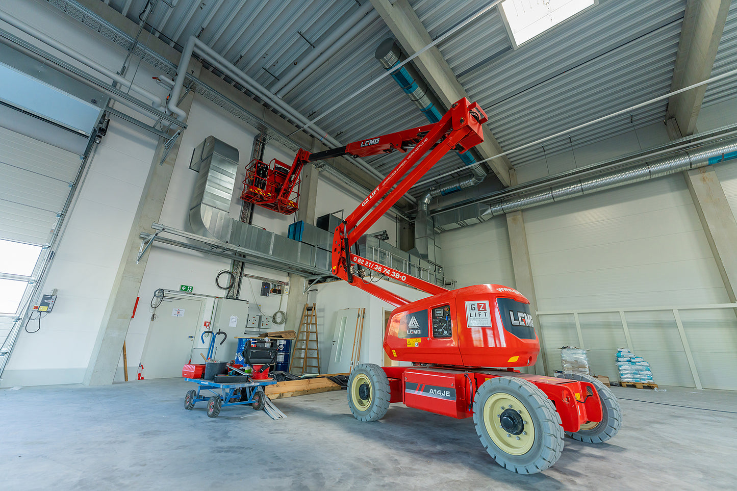 Gelenkteleskopbühne Elektro 16m - LGMG A14JE